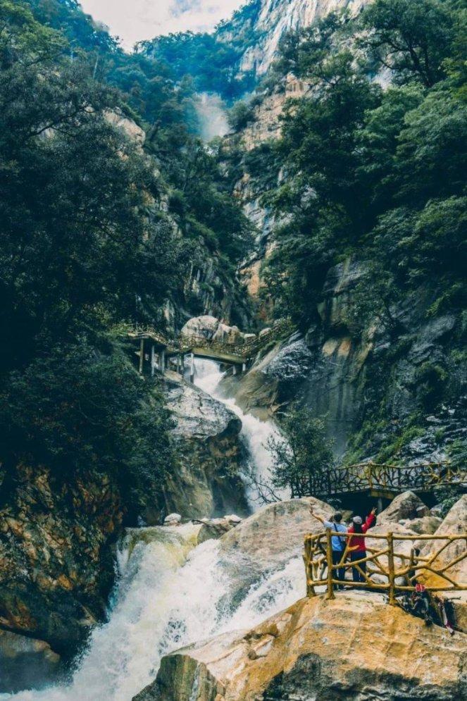舰无虚发：暗星